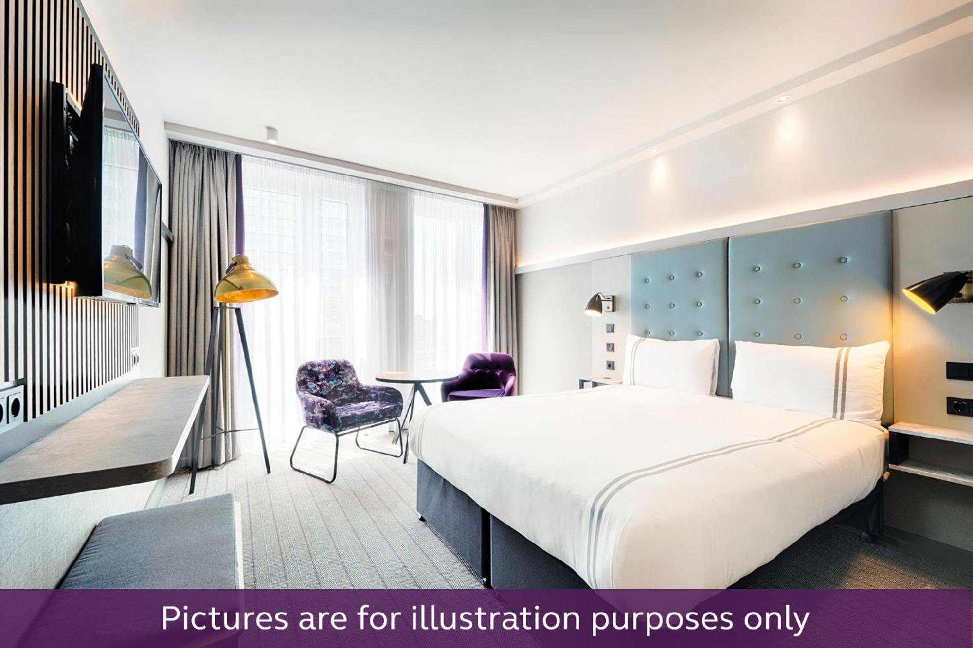 Premier Inn Stuttgart Bad Cannstatt Bilik gambar
